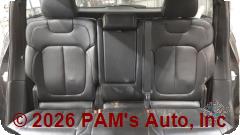Vehicle photo 8