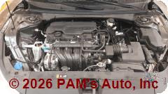 Vehicle photo 12