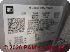 Vehicle photo 13