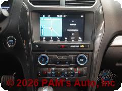 Vehicle photo 10