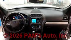 Vehicle photo 11