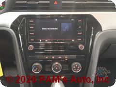 Vehicle photo 10