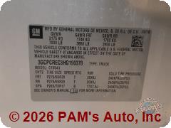 Vehicle photo 13