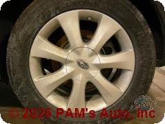 Vehicle photo 5