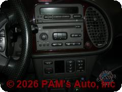 Vehicle photo 8