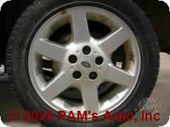 Vehicle photo 5