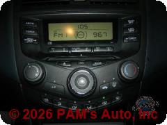 Vehicle photo 8