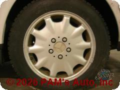 Vehicle photo 5