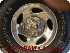 Vehicle photo 5