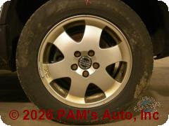 Vehicle photo 5