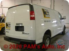 Vehicle photo 3