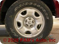 Vehicle photo 5