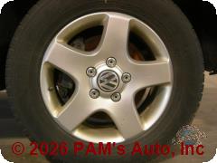 Vehicle photo 5