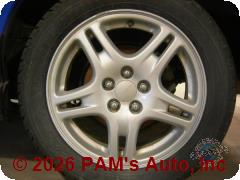Vehicle photo 5