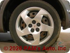Vehicle photo 5