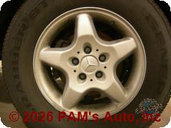 Vehicle photo 5
