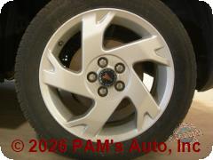 Vehicle photo 5