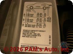 Vehicle photo 10
