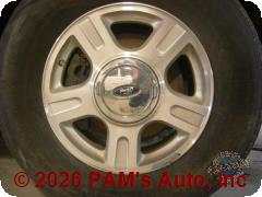 Vehicle photo 5