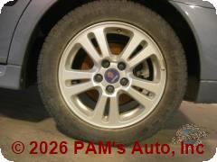 Vehicle photo 5
