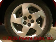 Vehicle photo 5