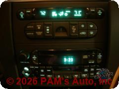 Vehicle photo 8