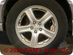 Vehicle photo 5