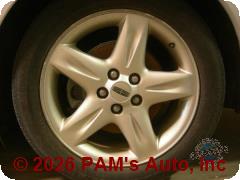 Vehicle photo 5