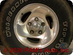 Vehicle photo 5