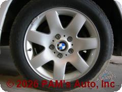 Vehicle photo 5