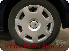 Vehicle photo 5