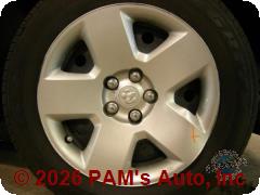 Vehicle photo 5