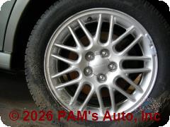 Vehicle photo 5