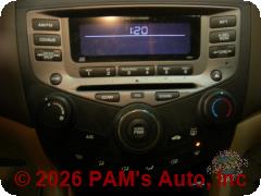 Vehicle photo 8