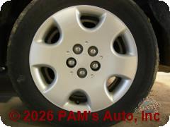 Vehicle photo 5
