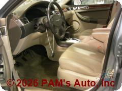 Vehicle photo 6