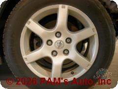 Vehicle photo 5