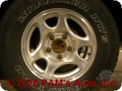 Vehicle photo 5