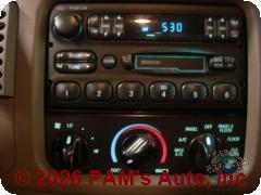 Vehicle photo 8