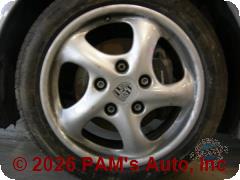 Vehicle photo 5