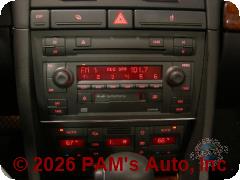 Vehicle photo 8