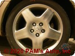 Vehicle photo 5