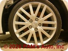 Vehicle photo 5