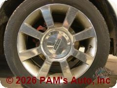 Vehicle photo 5