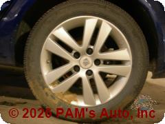 Vehicle photo 5
