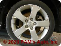 Vehicle photo 5