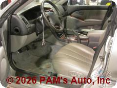 Vehicle photo 6