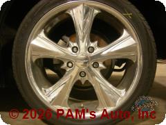 Vehicle photo 5