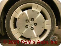Vehicle photo 5