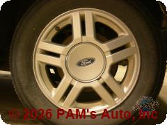 Vehicle photo 5